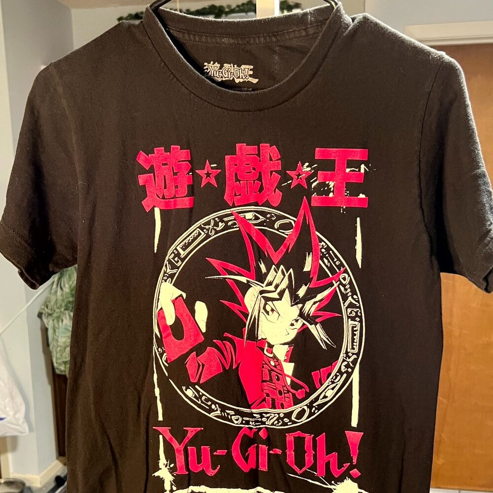 Yu-Gi-Oh! Anime Black 100% Cotton Pink & White Graphic Print T-Shirt SZ Small